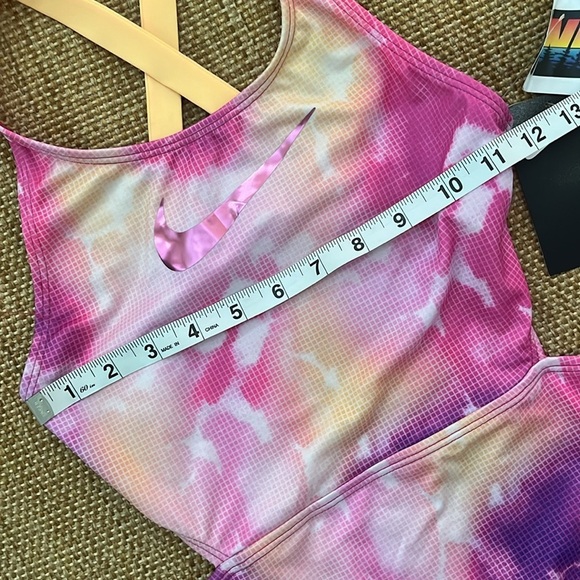 Nike Girls Swimsuit Size M 10-12 YRS - Picture 2 of 7